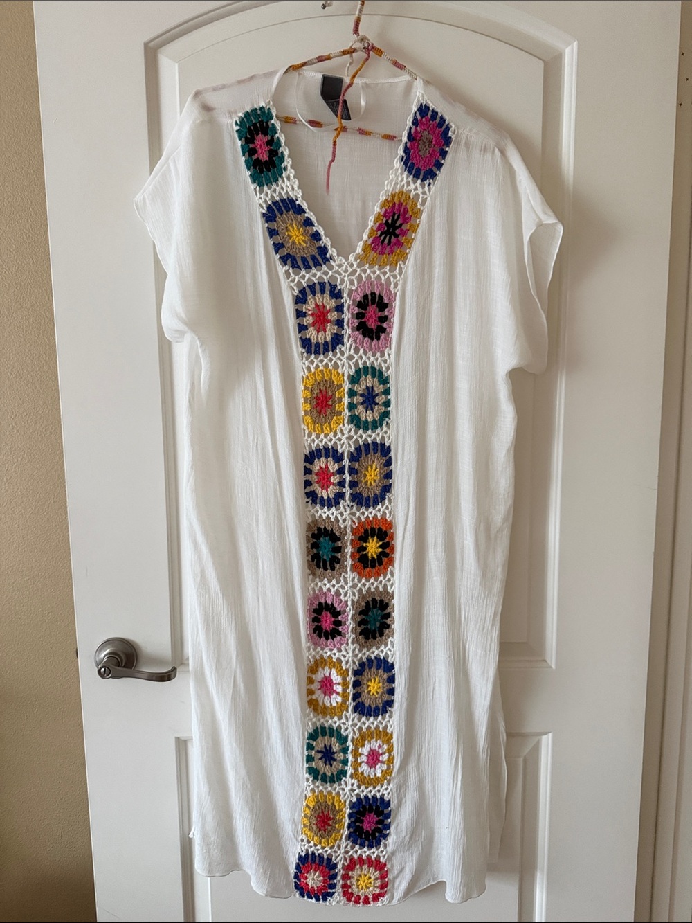 Vince Camuto White Gauze Tunic Swin cover with Multicolor Crochet Panel